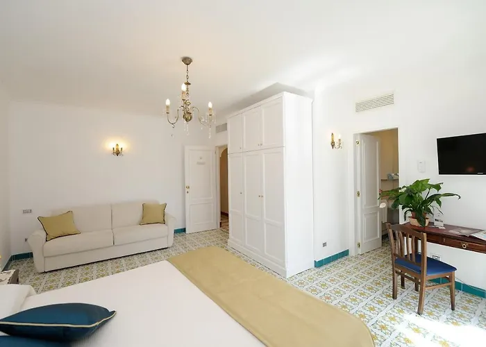 Boutique Gimagi Gasthuis Amalfi