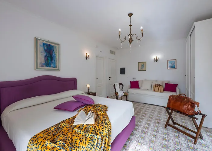 Gasthuis Boutique Gimagi 4*