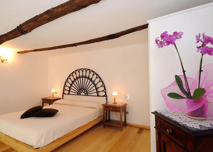 Gasthuis Boutique Gimagi 4*